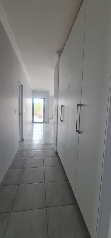 3 Bedroom Property for Sale in Sandy Point Western Cape